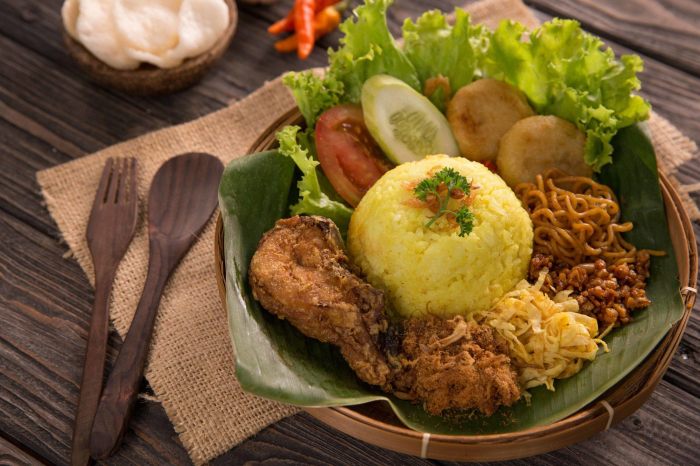 Resep Ayam Kecap Lezat untuk Nasi Kuning Spesial